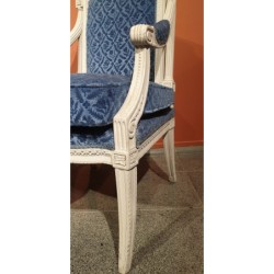 Suite de 4 fauteuils Louis XVI