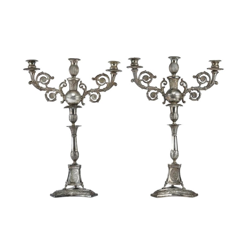 Paire de candélabres en argent